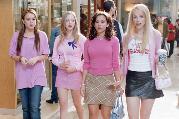 Boy Biting On Girl Boobs - 9 'Mean Girls' Secrets Revealed, From Amy Poehler's Fake Boobs to Lindsay  Lohan's Feud