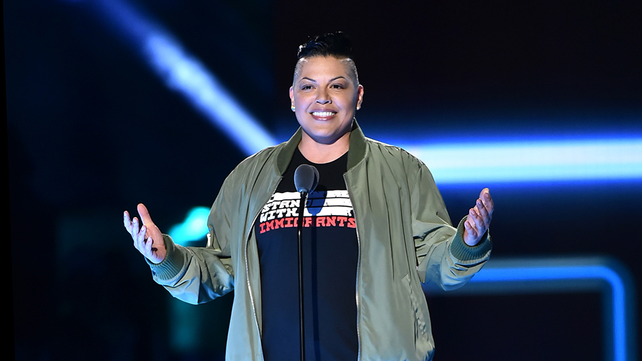 Sara Ramirez Joins Sex And The City Revival Series At Hbo Max