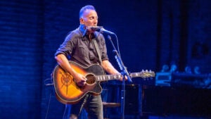 Anti-vax Protests Spring Up At 'springsteen On Broadway' Reopening