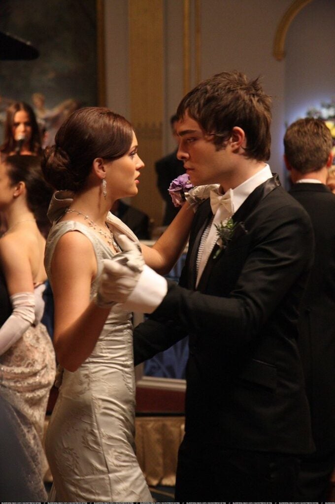 Hbo Max S Gossip Girl Just Brought Back Blair Chuck Serena Dan And Nelly Yuki