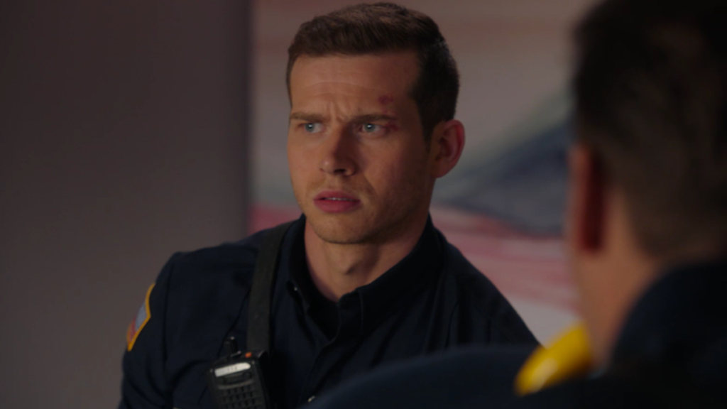 '9-1-1' Star Oliver Stark on Buck and Taylor's New Relationship Status ...