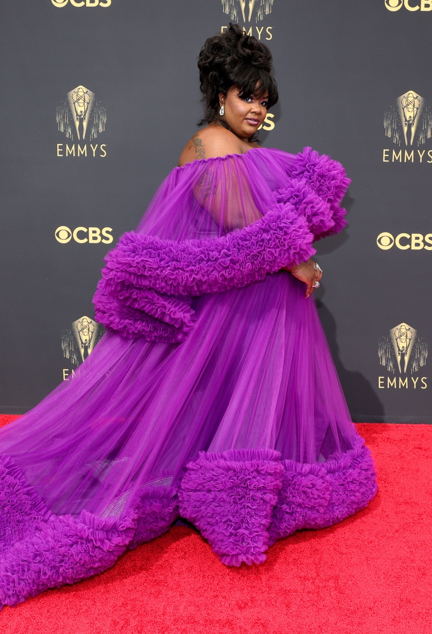 2021 Emmy Awards See the Red Carpet Arrivals (Photos)
