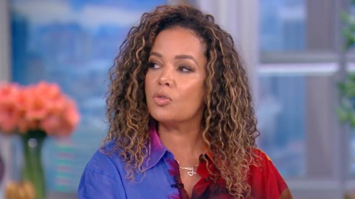 'The View': Sunny Hostin Says Her Family 'Explored' Suing Trump ...