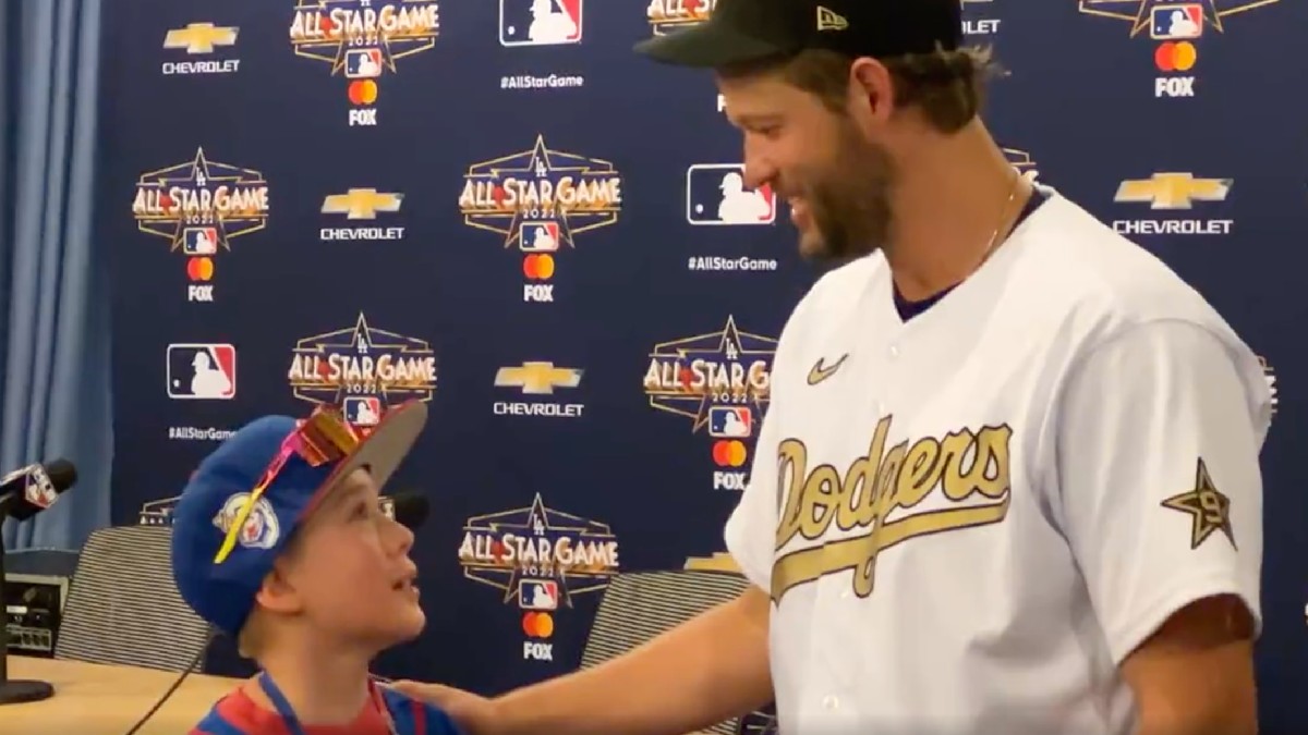 Clayton Kershaw thought his press conference ended. Then a 10 year old  surprised him 
