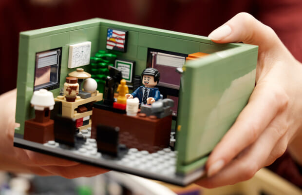 The Gets Lego Set Featuring 'World's Best Boss' Mug and Jim's (Video)