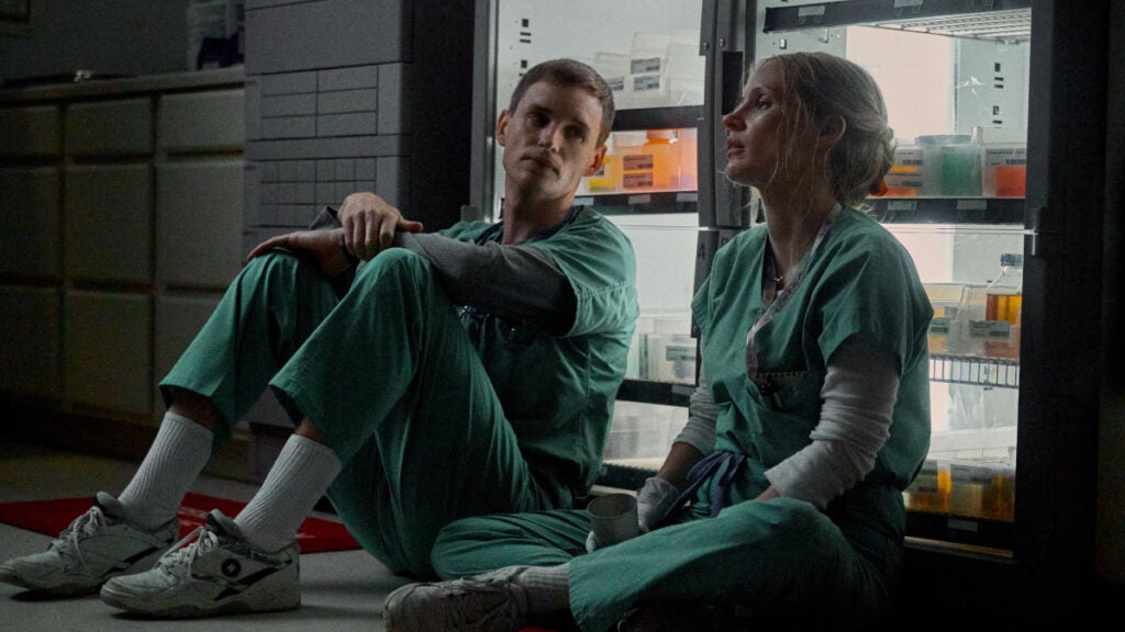 the-good-nurse-eddie-redmayne-jessica-chastain