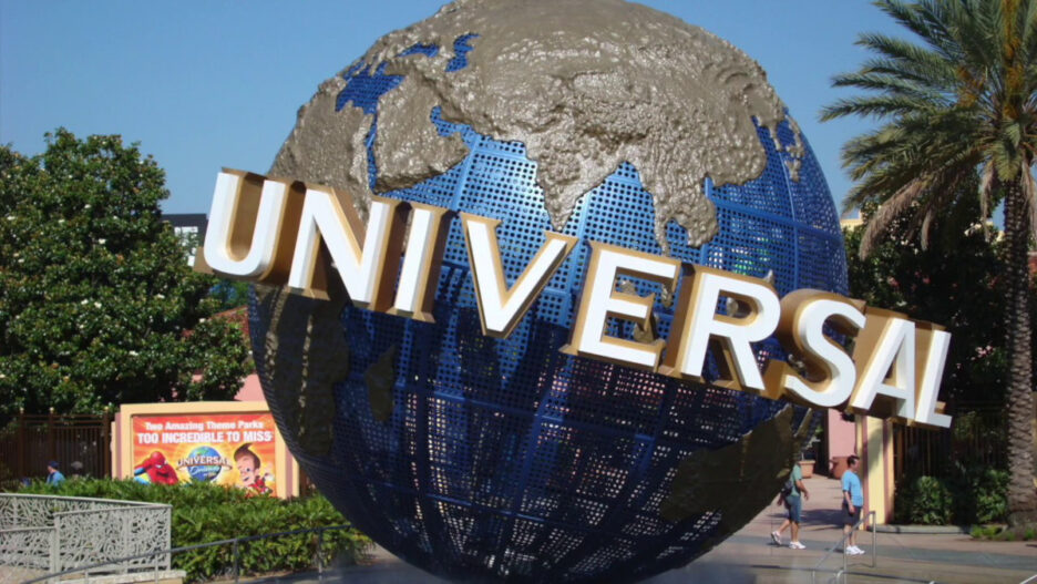 universal-studios-globe-936x527.jpeg