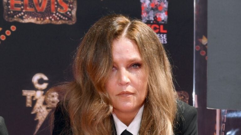 Lisa Marie Presley Rushed to Hospital After Cardiac Arrest