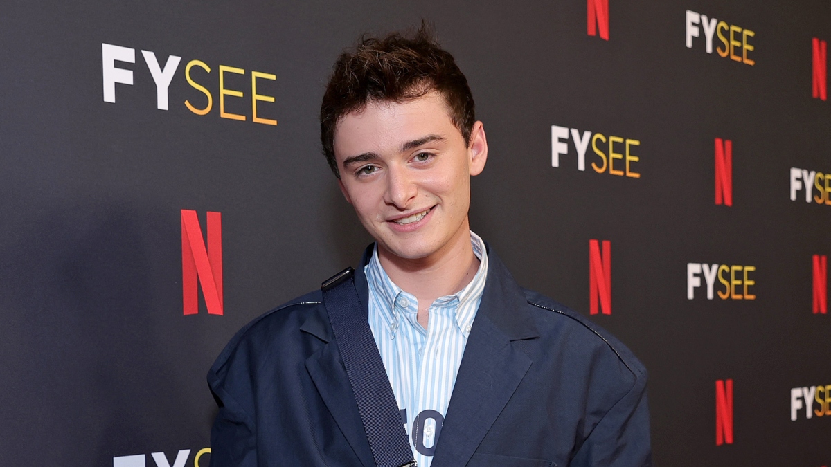 Noah Schnapp says 'it's 100% clear' that his 'Stranger Things' character is  gay
