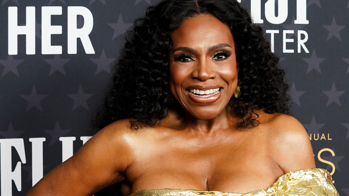 Sheryl Lee Ralph sings Lift Every Voice and Sing at Super Bowl