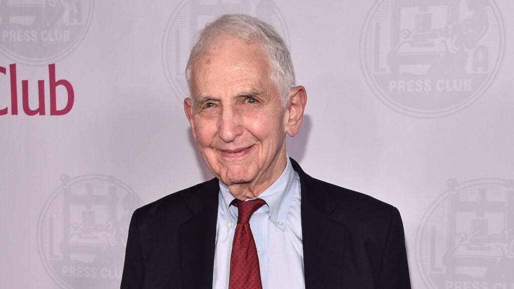 Pentagon Papers Whistleblower Daniel Ellsberg Has Terminal Cancer