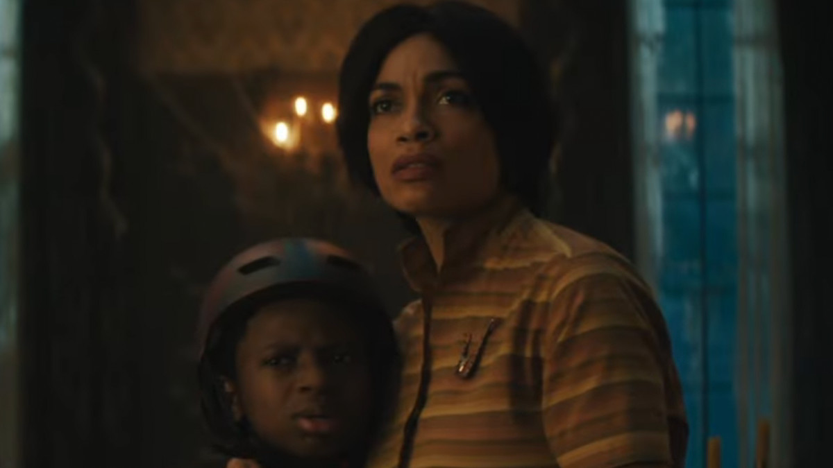 Haunted Mansion 2023 Release Date Cast And Everything We Know   Haunted Mansion Rosario Dawson 