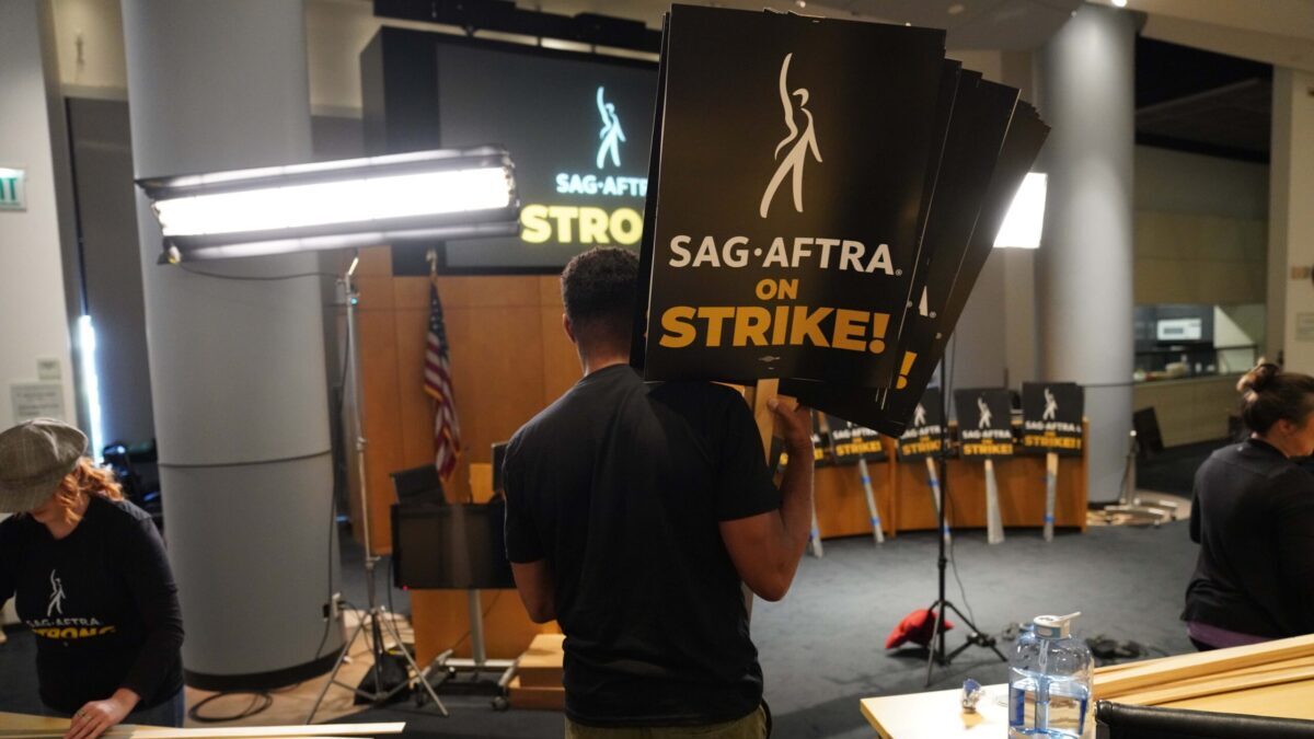 [討論] 演員工會與製片聯盟談判無果，可能罷工