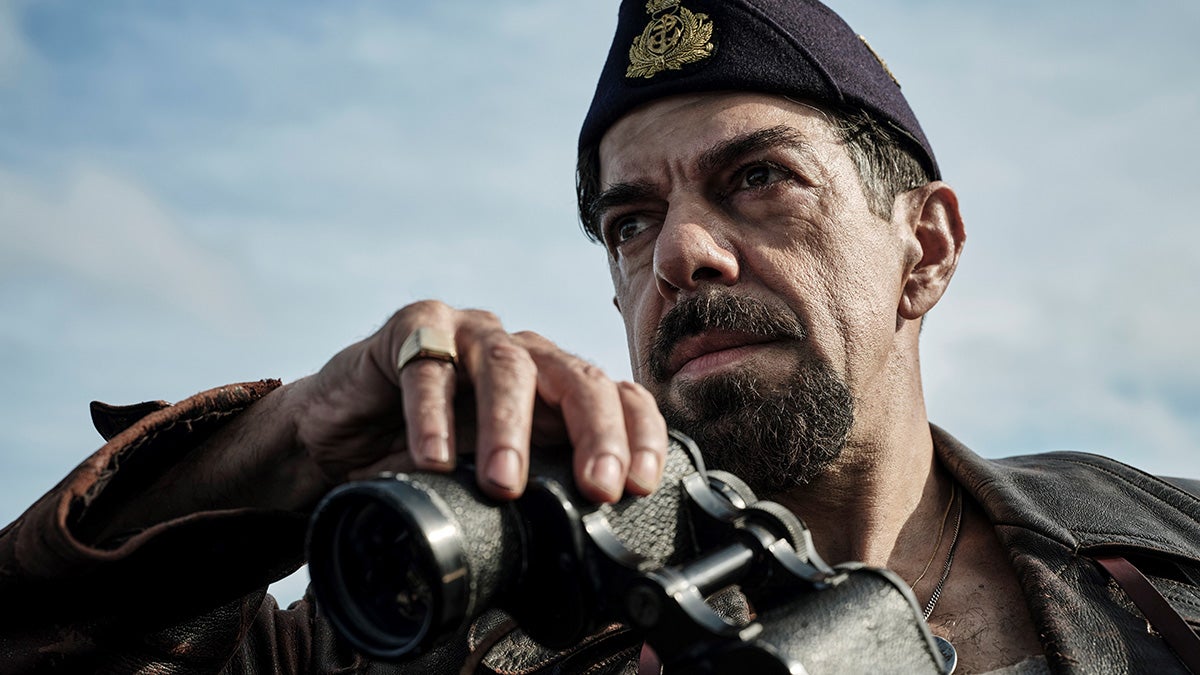 'Comandante' Review: An Improbable If Pleasant War Drama