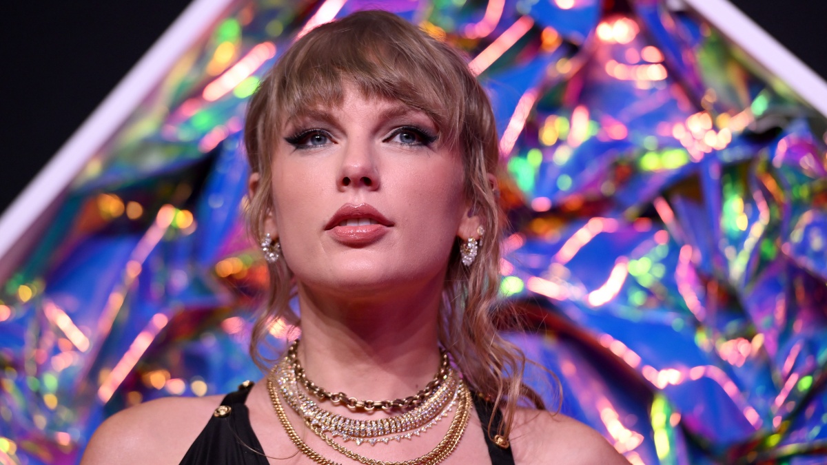 VMAs 2023 Taylor Swift Beats Her Own Record for Most Video of the Year
