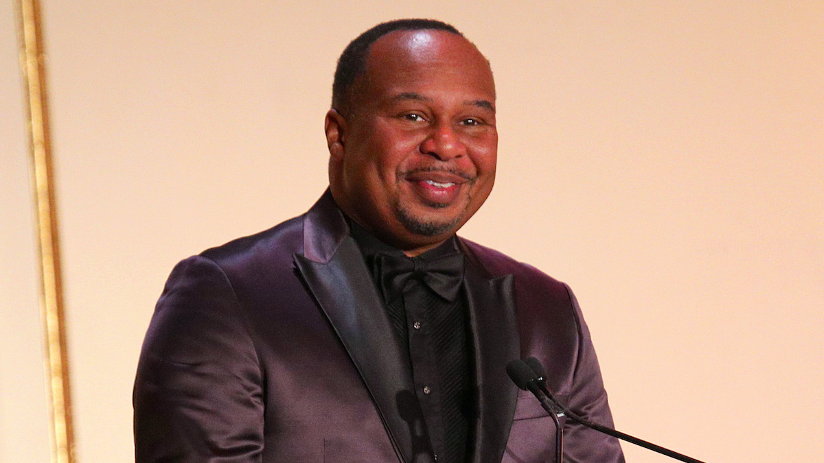 Former ‘Daily Show’ Correspondent Roy Wood Jr. Mouths ‘Please Hire a Host’ as Trevor Noah Accepts Emmy | Video thumbnail