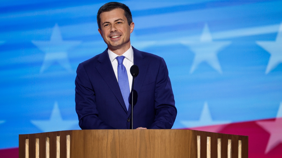 Pete Buttigieg cites his military service to criticize JD Vance: “Our commitment to the future of this country was damn physical”