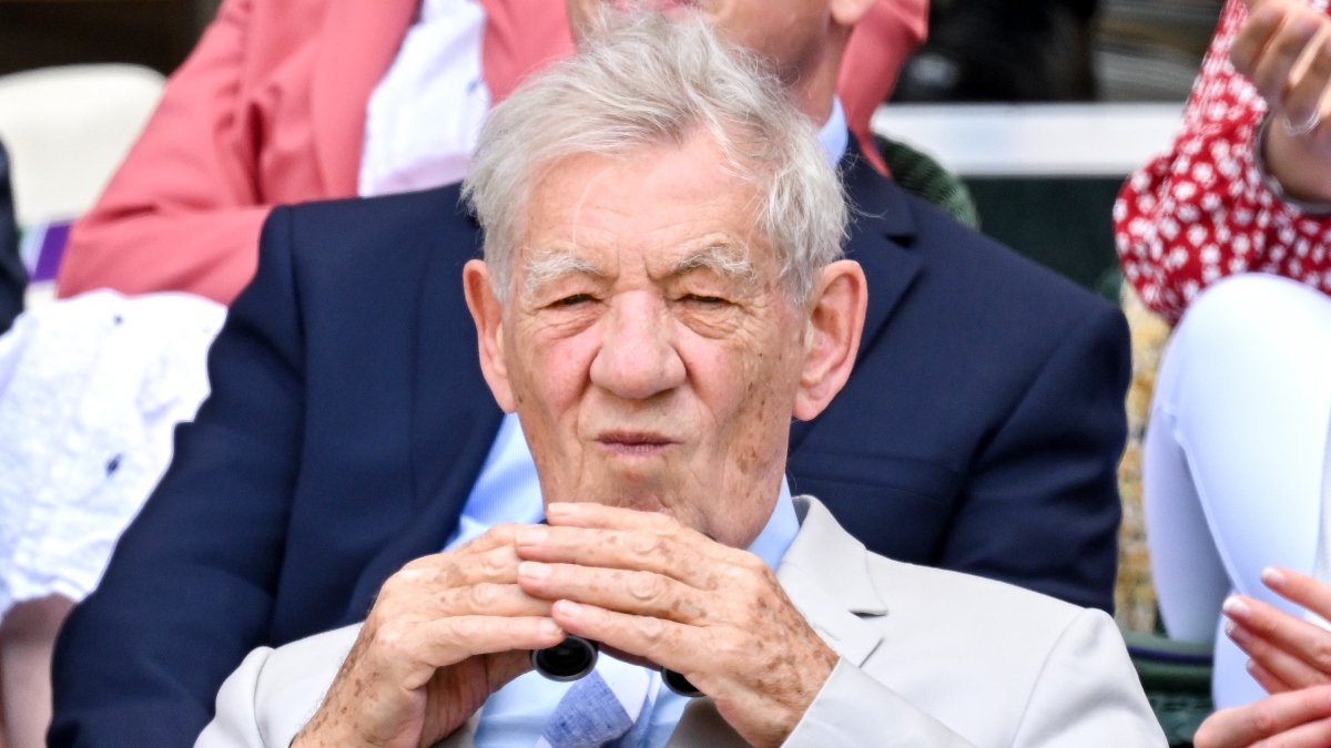 Ian McKellen Labels Queen Elizabeth…