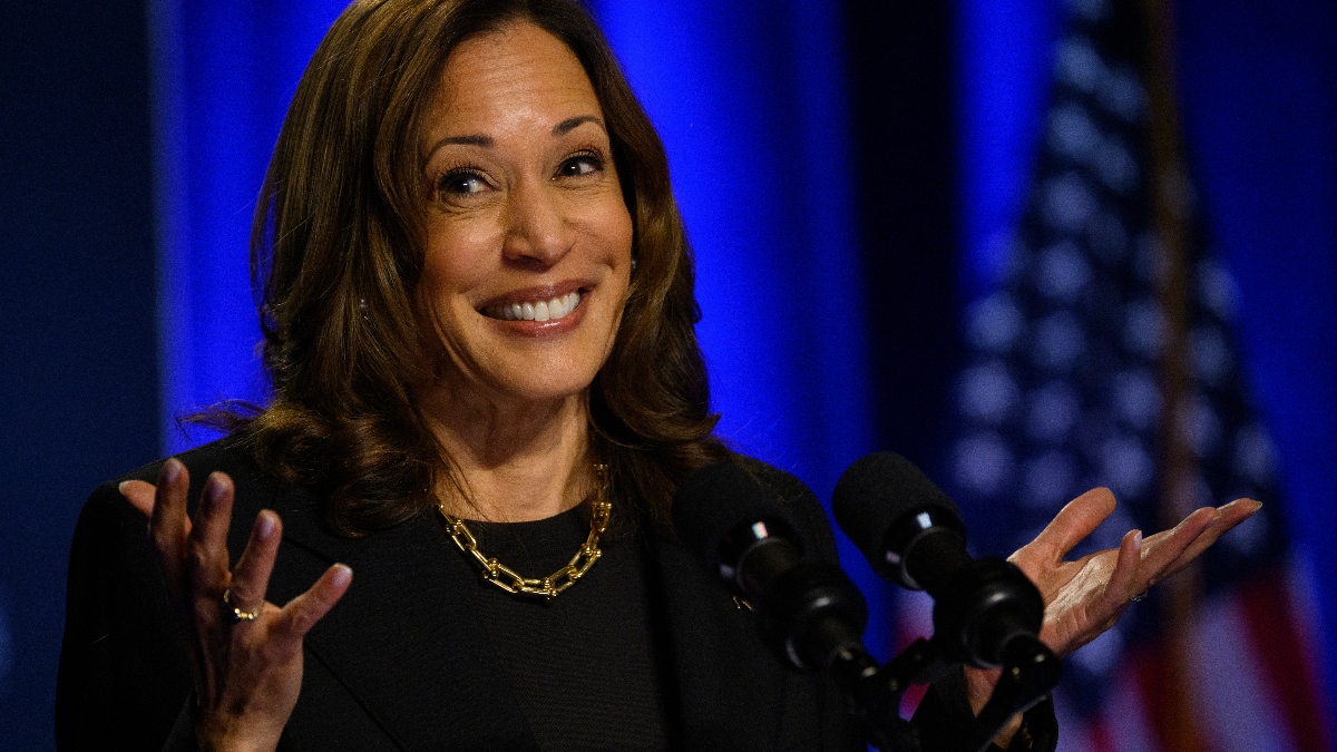 Kamala Harris to Troll Trump During Bama…