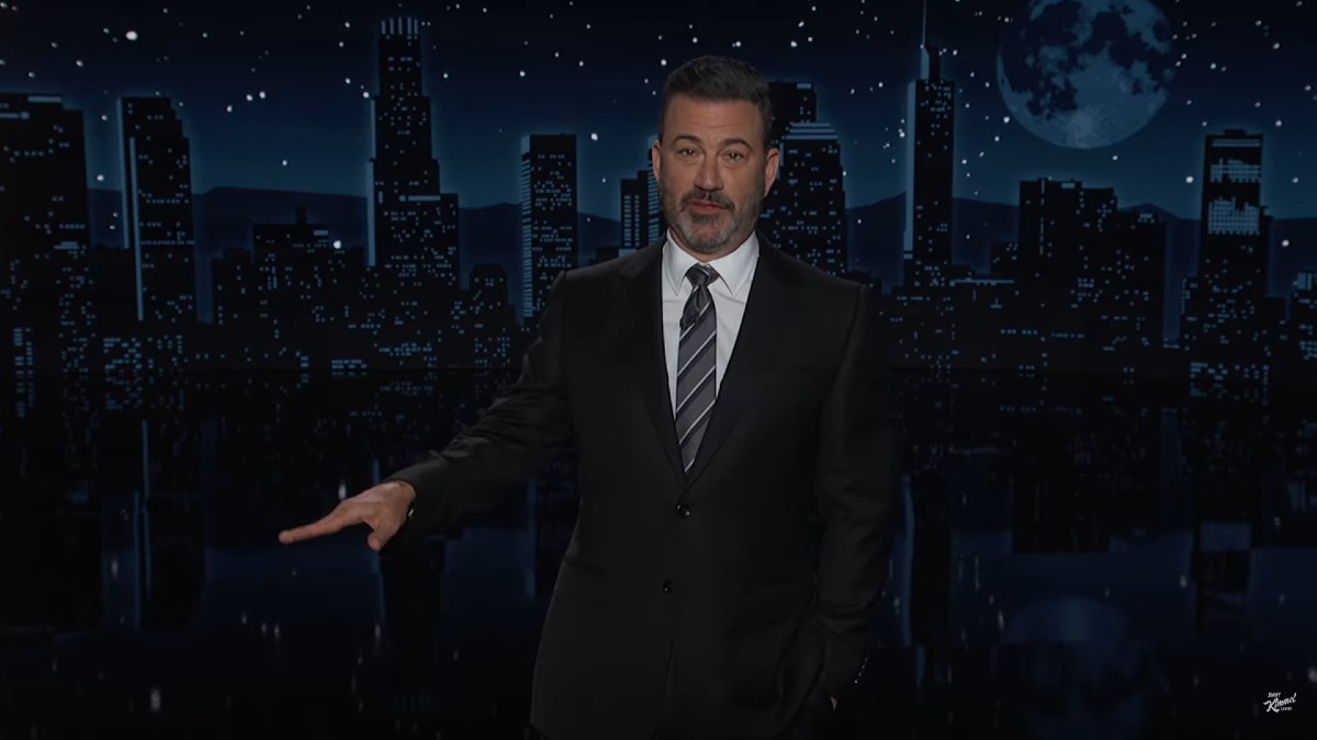 Jimmy Kimmel Calls Trump Stranding…