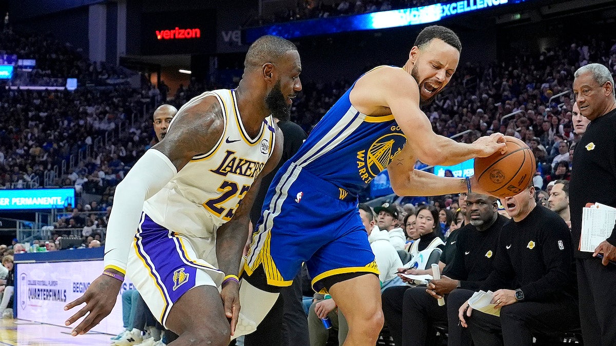 NBA Christmas Day Viewership Gives League Best Regular Season Ratings in 5 Years thumbnail