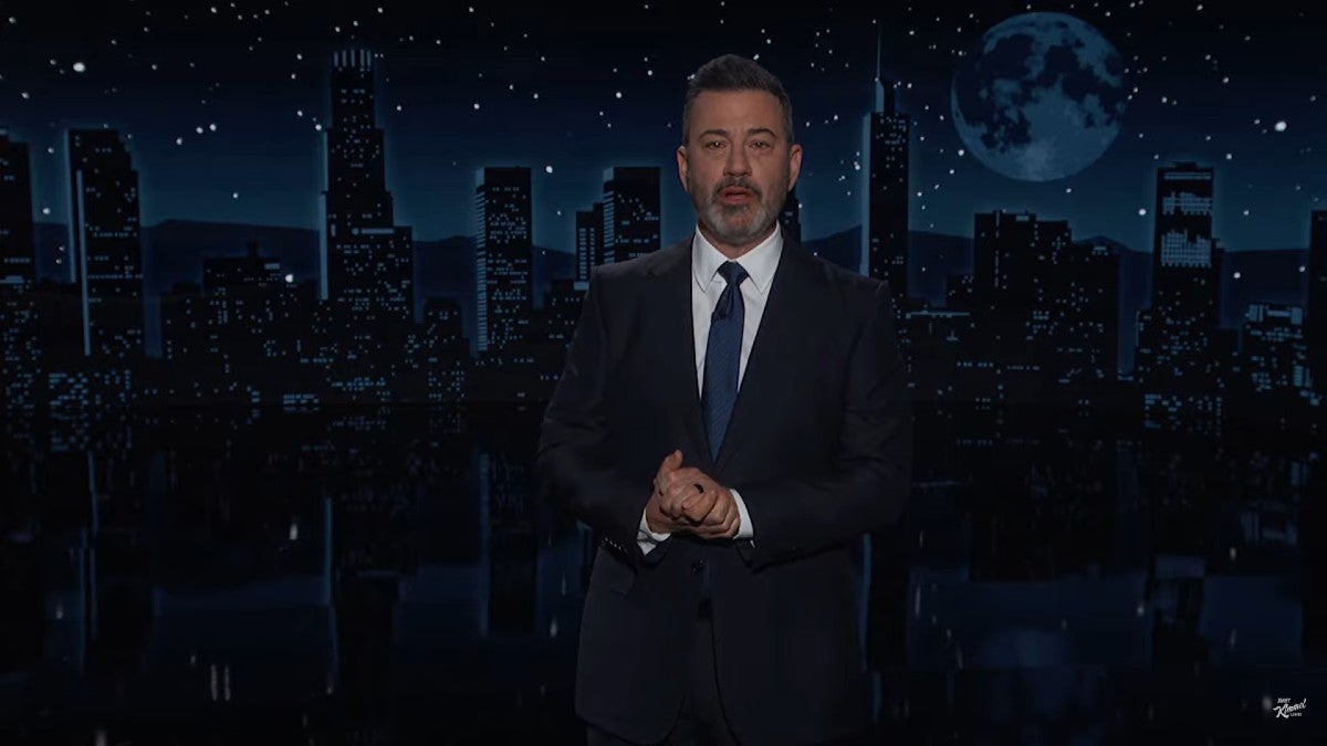 Jimmy Kimmel Celebrates Los Angeles and Thanks Firefighters in First Show Since Evacuation | Video