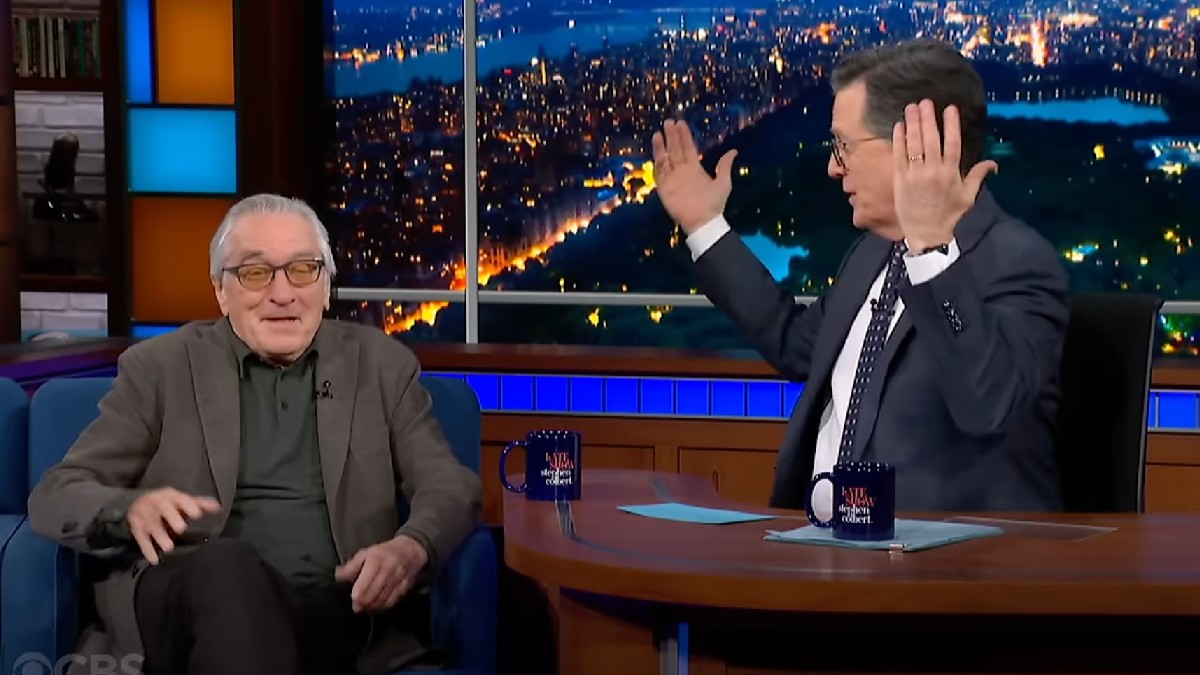 Stephen Colbert Rips Up Notes When Robert De Niro Doesn’t Remember Prepped Anecdotes | Video