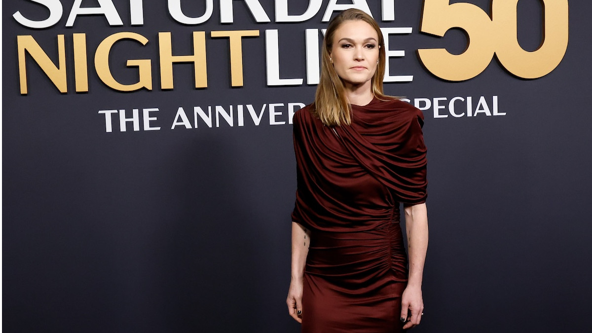 Julia Stiles Says ‘Down to You’ Producer Harvey Weinstein Made Her Feel ‘So Slimy’ for Forcing Her to Dance for Freddie Prinze Jr.