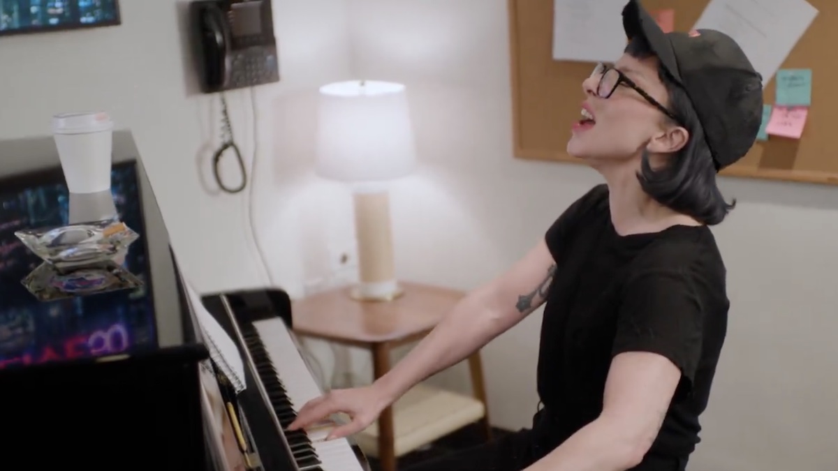 Lady Gaga Sings What She Sees at the ‘SNL’ Office | Video