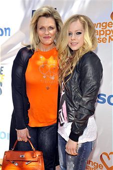 Nancy Davis Avril Lavigne GettyImages